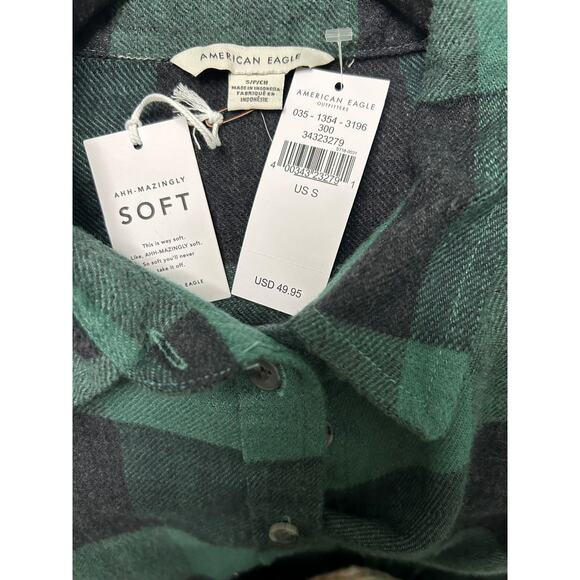 NWT American Eagle Baby Doll Cut Green Buffalo Check Long Sleeve Flannel Top - Picture 3 of 11